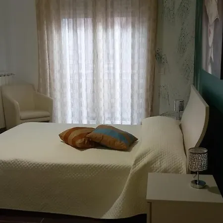 Ciliegio Holidays Apartment *